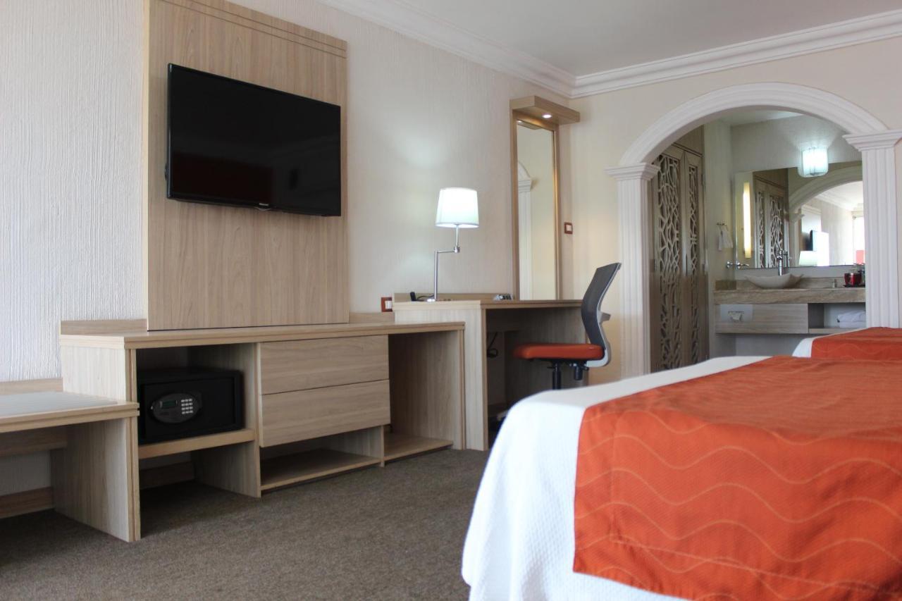 Hotel Flamingo Irapuato Ngoại thất bức ảnh